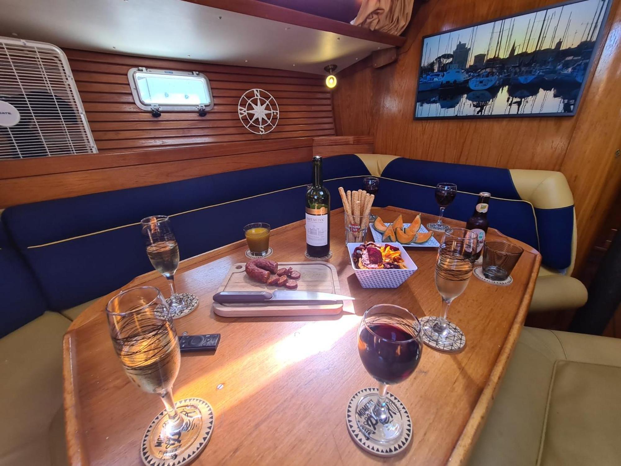 Coriandre 2 - Dormir Sur Un Grand Voilier 9 Personnes By Nuits Au Port La Rochelle  Exterior photo